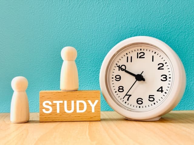 学びの場で子どもが関わる様子